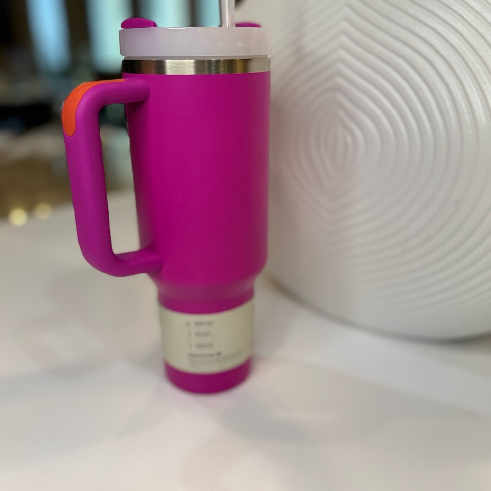 Rare Color! Stanley Vivid Violet Quencher H2.0 40oz Tumbler with Handle NWT - Picture 9 of 16